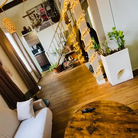 Sssss Apartment Paris